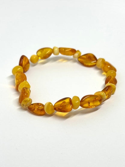 Elastisch Barnsteen Armband  - Boter & Honing Ovaal Mix (±19 cm)