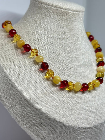 Kehribar Bebek Kolye - Çok Renkli Yakut (33 cm)